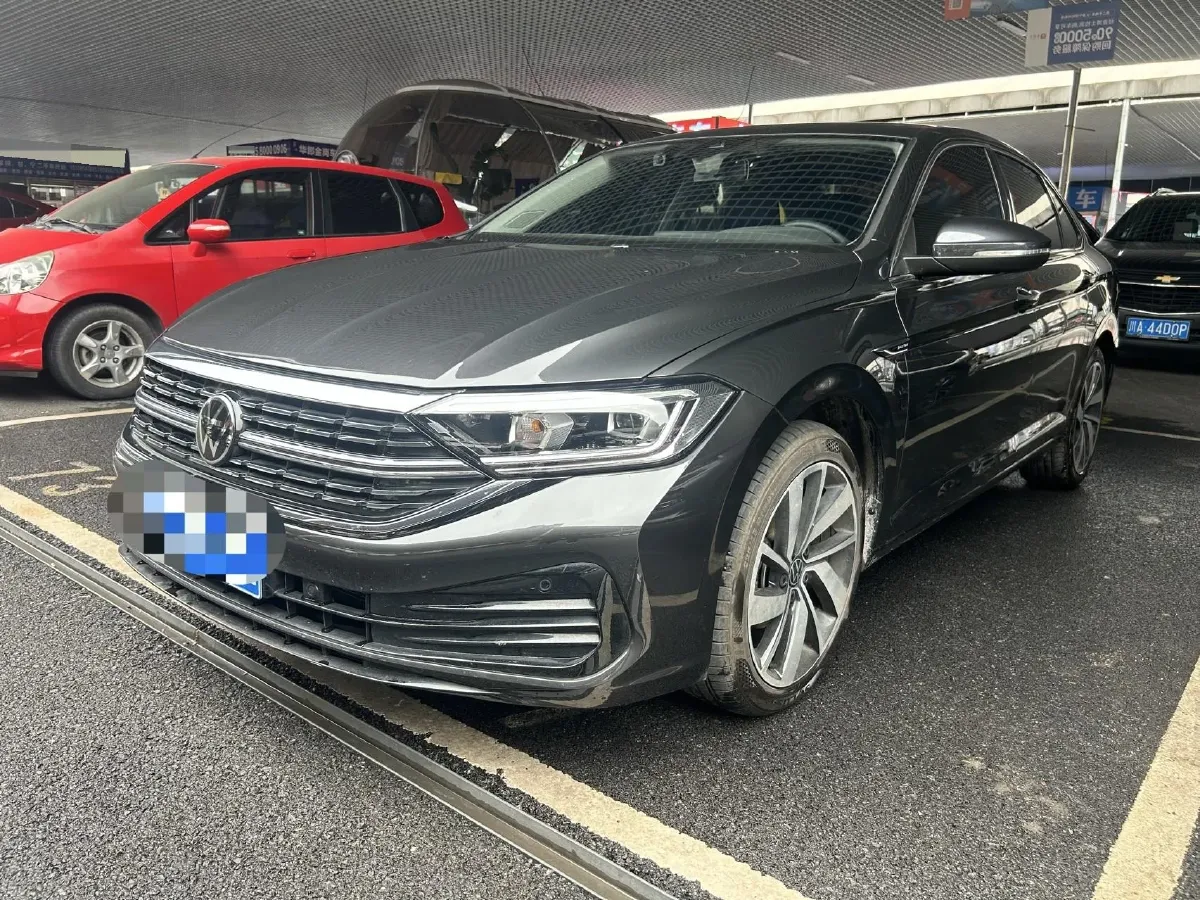 2024 Volkswagen Sagitar 1.5T 160HP L4 7DCT,autocango,china used car exporter,china ev exporter,chinese used car exporter,chinese used ev exporter