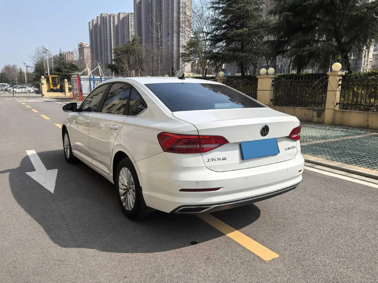2021 Volkswagen Lavida 1.5L 113HP L4 6AT,autocango,china used car exporter,china ev exporter,chinese used car exporter,chinese used ev exporter
