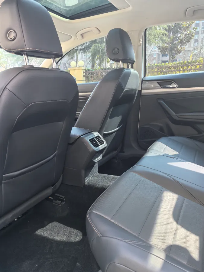 2021 Volkswagen Lavida 1.5L 113HP L4 6AT,autocango,china used car exporter,china ev exporter,chinese used car exporter,chinese used ev exporter