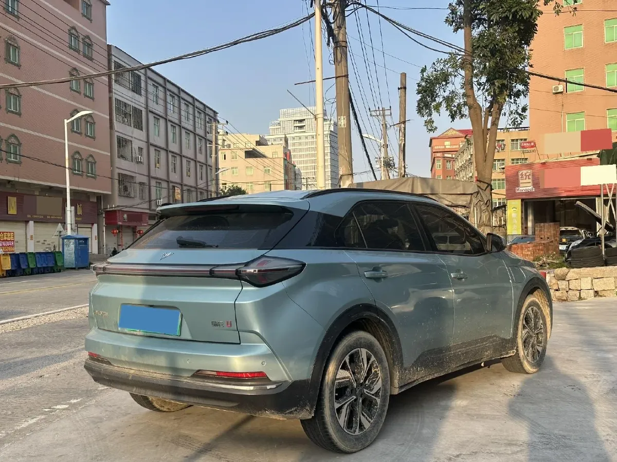 2022 GAC Trumpchi GS4 Plus 2.0T 252HP L4 6AT,autocango,china used car exporter,china ev exporter,chinese used car exporter,chinese used ev exporter
