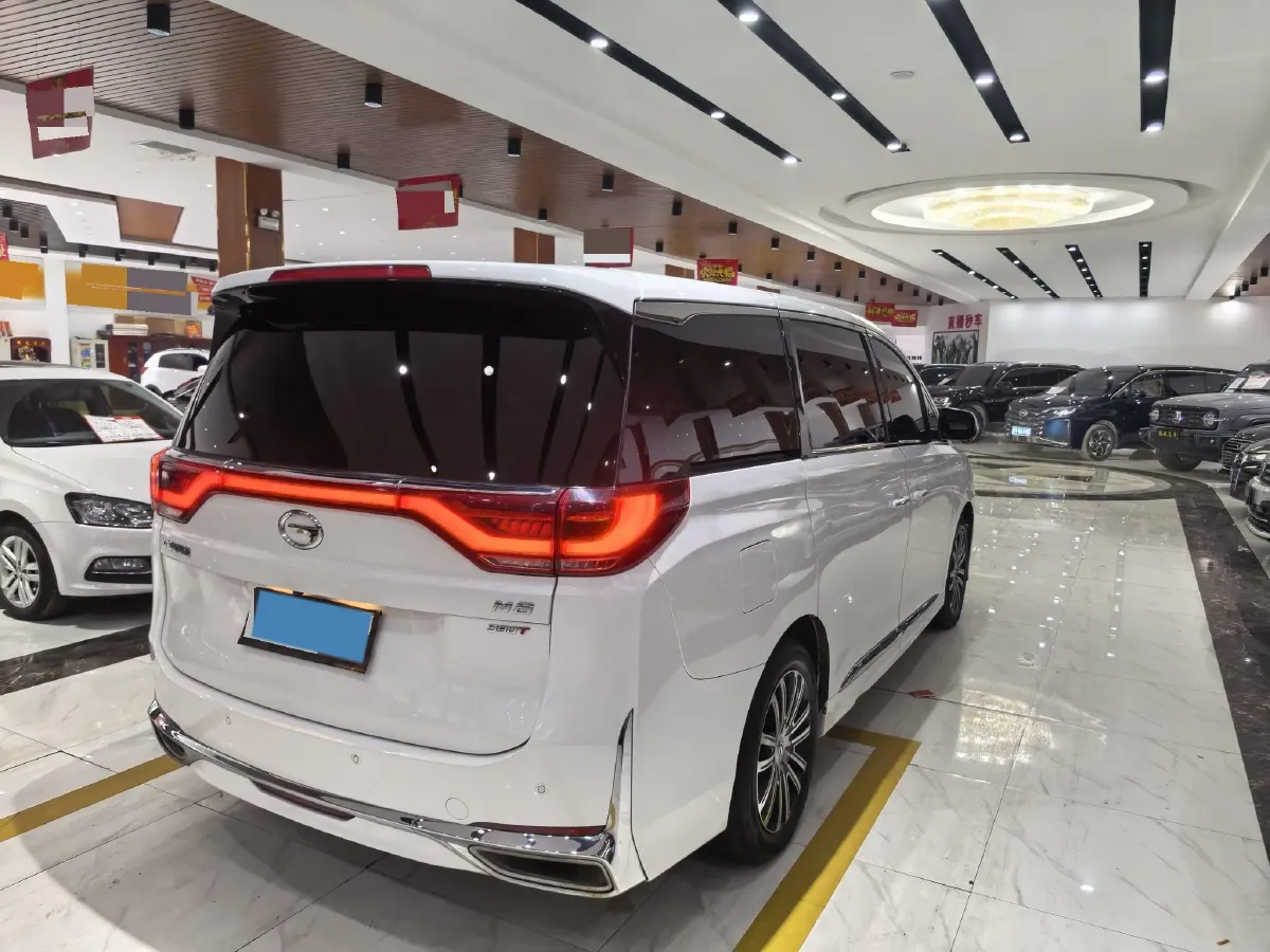 2021 GAC Trumpchi M8 2.0T 252HP L4 8AT,autocango,china used car exporter,china ev exporter,chinese used car exporter,chinese used ev exporter