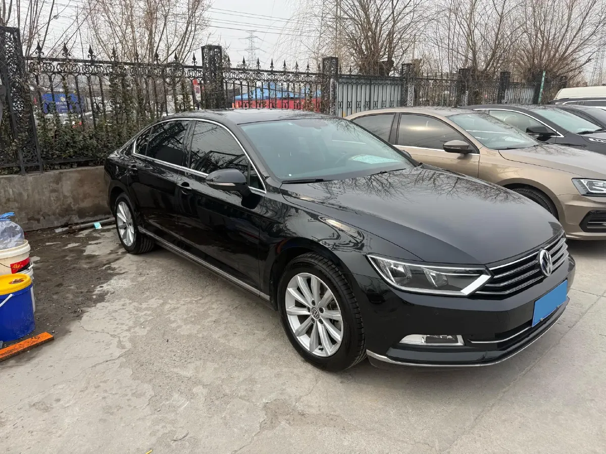 2018 Volkswagen Magotan 1.8T 180HP L4 7DCT,autocango,china used car exporter,china ev exporter,chinese used car exporter,chinese used ev exporter