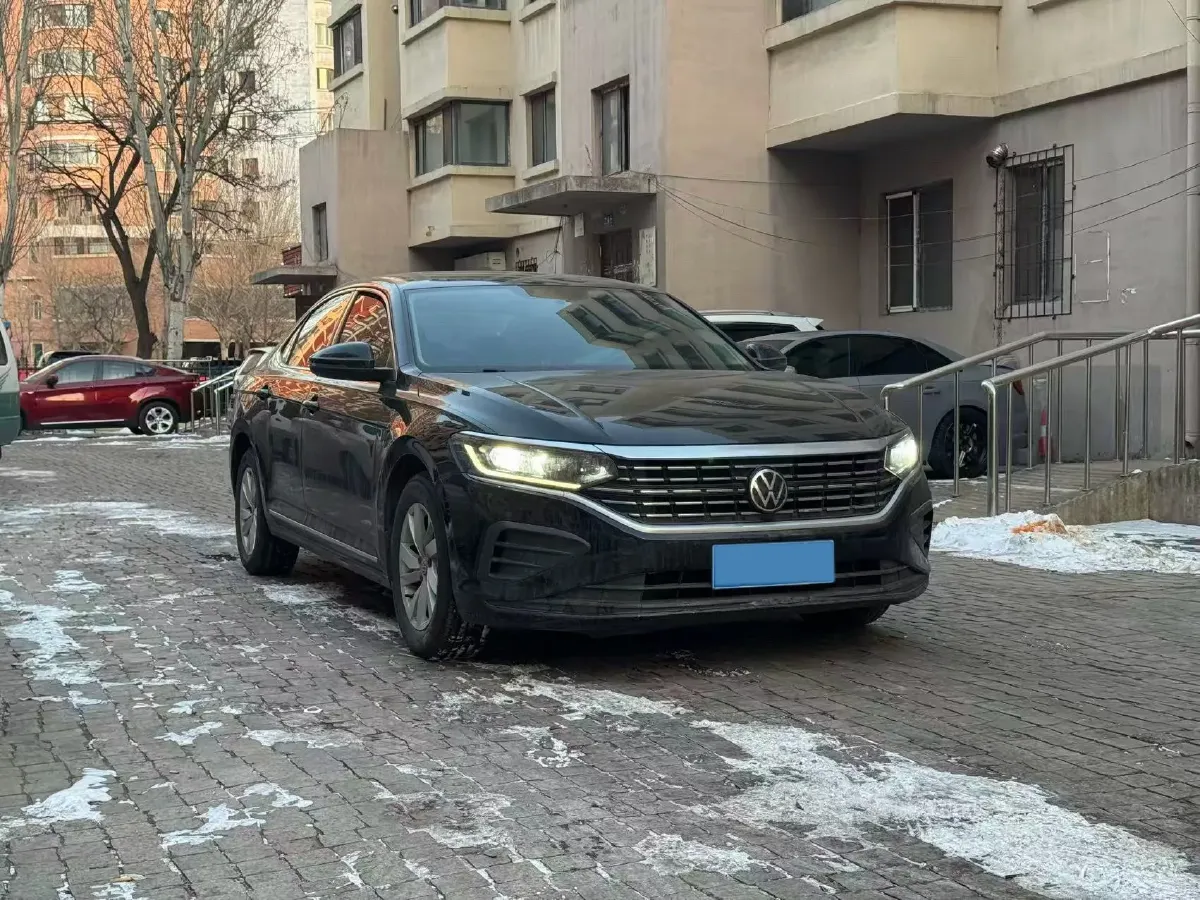 2023 Volkswagen Passat 1.4T 150HP L4 7DCT,autocango,china used car exporter,china ev exporter,chinese used car exporter,chinese used ev exporter