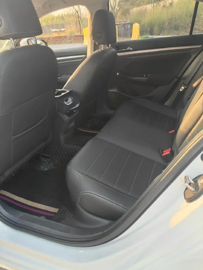 2021 Volkswagen Bora 1.5L 113HP L4 6AT,autocango,china used car exporter,china ev exporter,chinese used car exporter,chinese used ev exporter