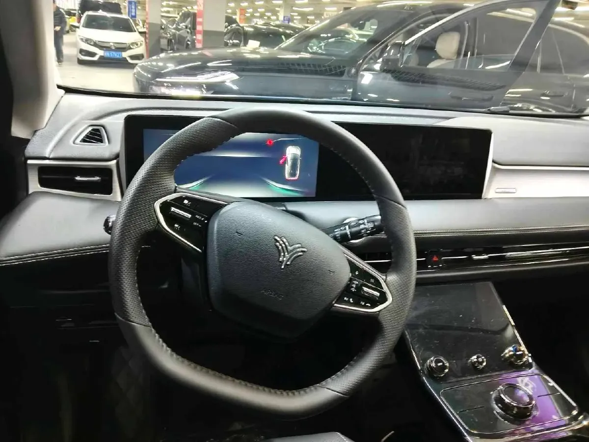 2022 Venucia Grand V 1.5T 190HP L4 7DCT,autocango,china used car exporter,china ev exporter,chinese used car exporter,chinese used ev exporter