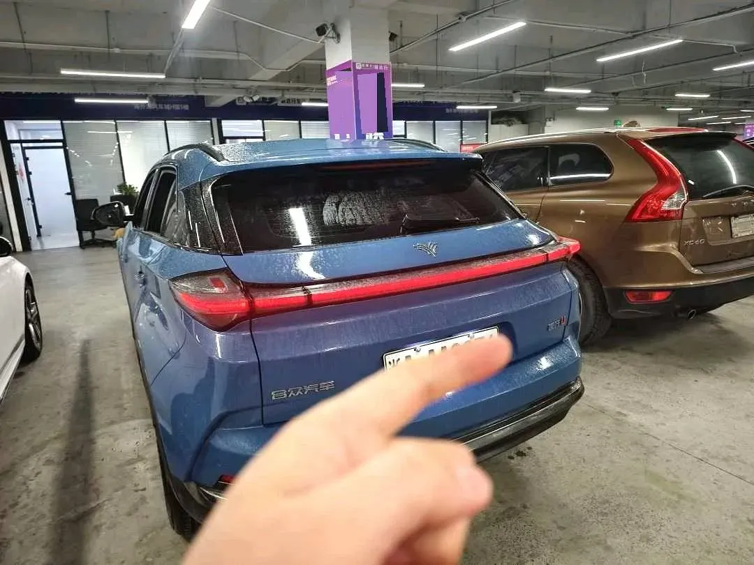 2022 Venucia Grand V 1.5T 190HP L4 7DCT,autocango,china used car exporter,china ev exporter,chinese used car exporter,chinese used ev exporter