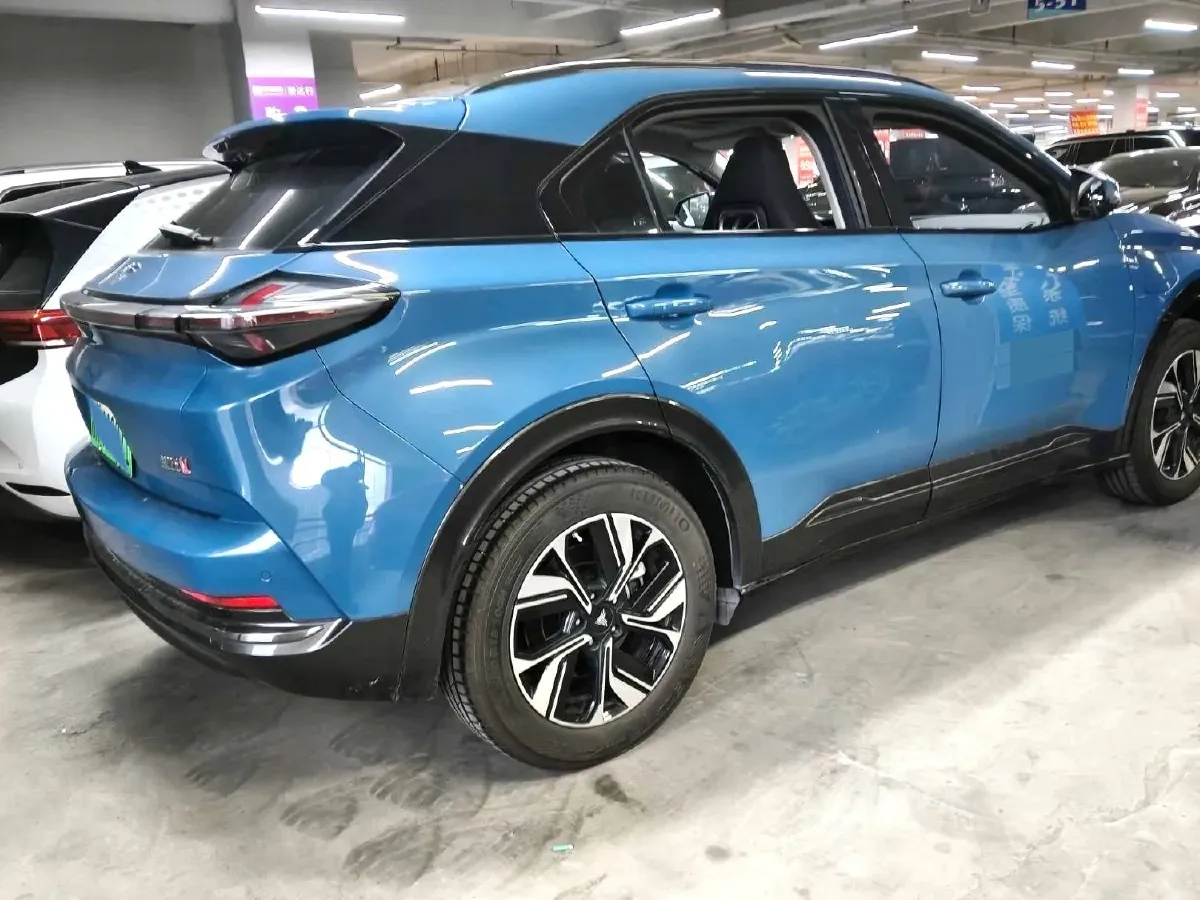 2022 Venucia Grand V 1.5T 190HP L4 7DCT,autocango,china used car exporter,china ev exporter,chinese used car exporter,chinese used ev exporter