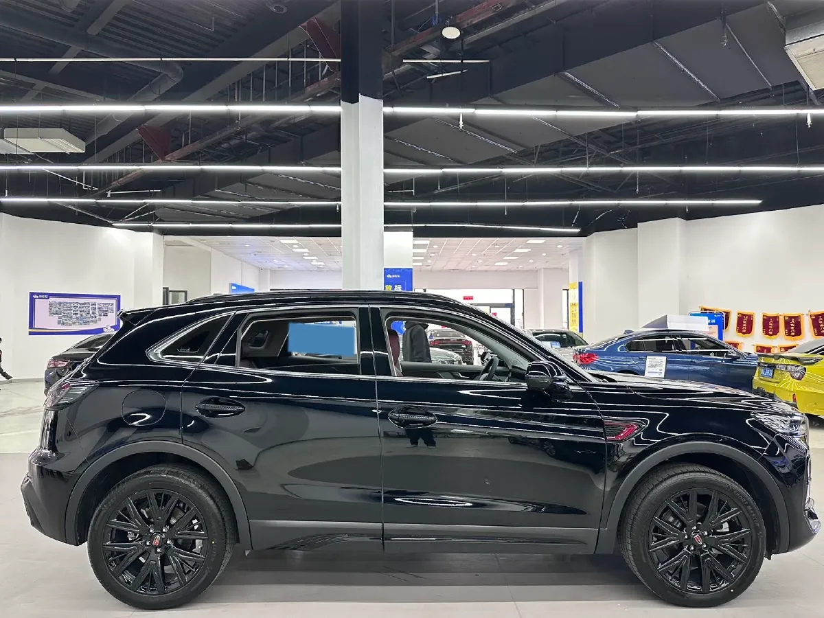 2025 HongQi HS5 2.0T 252HP L4 8AT,autocango,china used car exporter,china ev exporter,chinese used car exporter,chinese used ev exporter