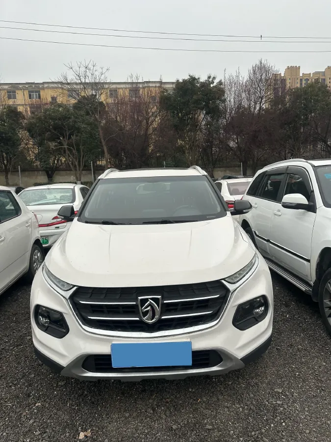 2017 HaiMa S5 Young Edition 1.6L 122HP L4 5MT,autocango,china used car exporter,china ev exporter,chinese used car exporter,chinese used ev exporter
