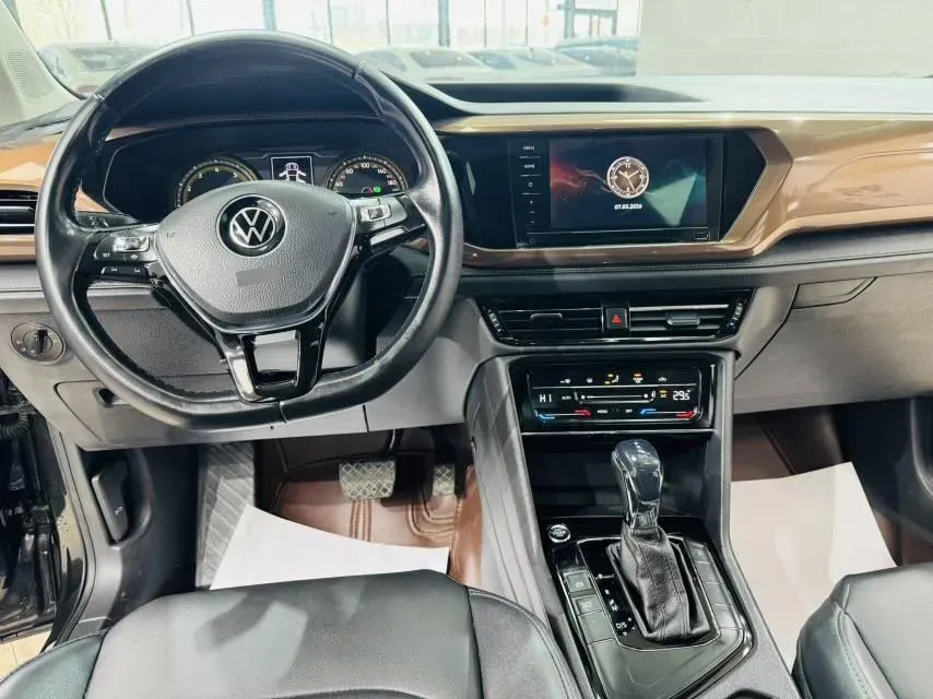 2021 Volkswagen Tharu 1.4T 150HP L4 7DCT,autocango,china used car exporter,china ev exporter,chinese used car exporter,chinese used ev exporter