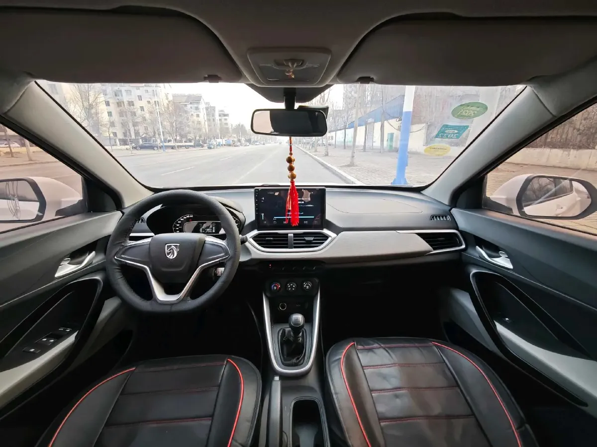 2019 WuLing HongGuang 1.5L 99HP L4 6MT,autocango,china used car exporter,china ev exporter,chinese used car exporter,chinese used ev exporter