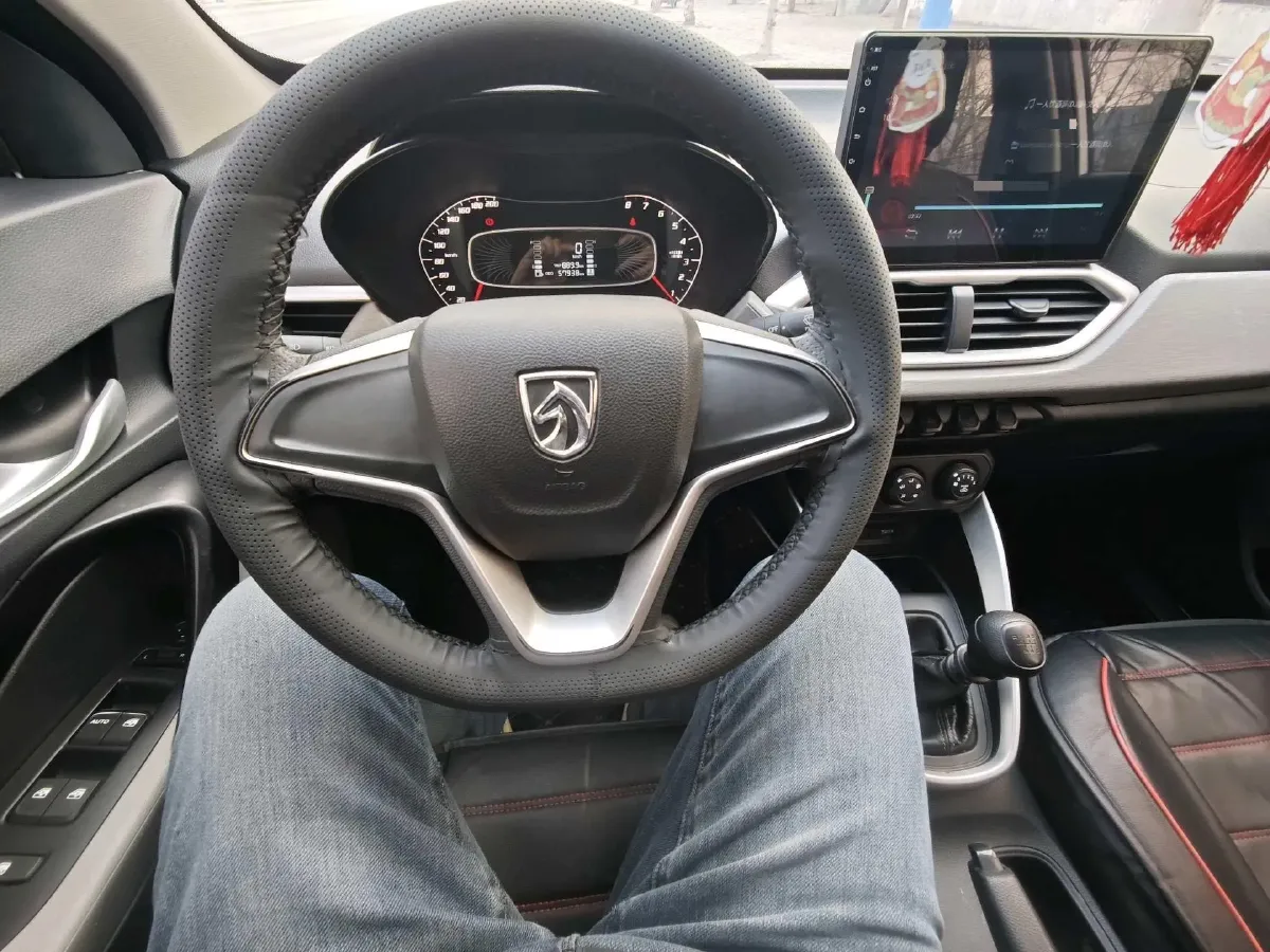 2019 WuLing HongGuang 1.5L 99HP L4 6MT,autocango,china used car exporter,china ev exporter,chinese used car exporter,chinese used ev exporter