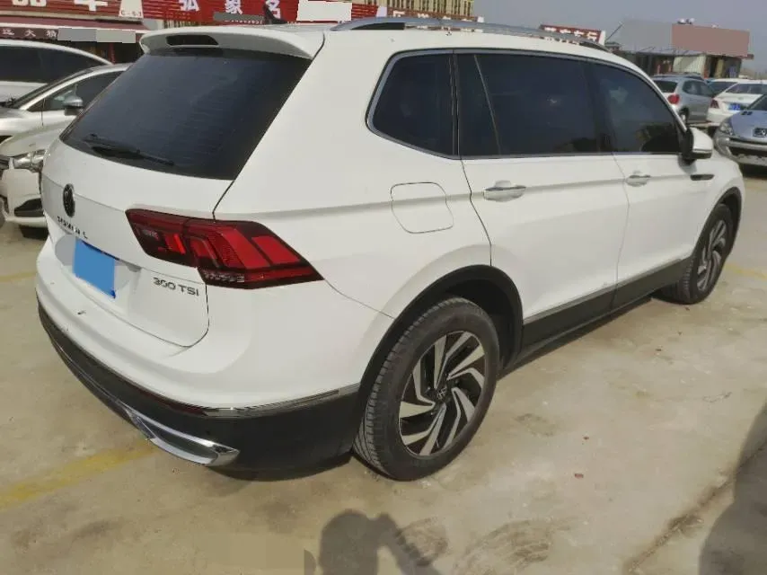 2023 Volkswagen Tiguan L 1.5T 160HP L4 7DCT,autocango,china used car exporter,china ev exporter,chinese used car exporter,chinese used ev exporter