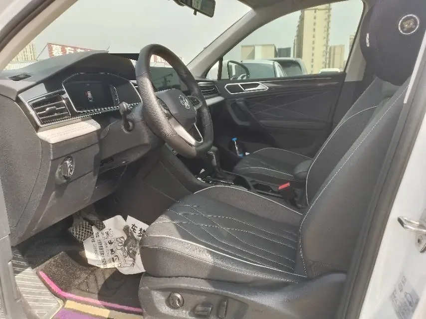 2023 Volkswagen Tiguan L 1.5T 160HP L4 7DCT,autocango,china used car exporter,china ev exporter,chinese used car exporter,chinese used ev exporter