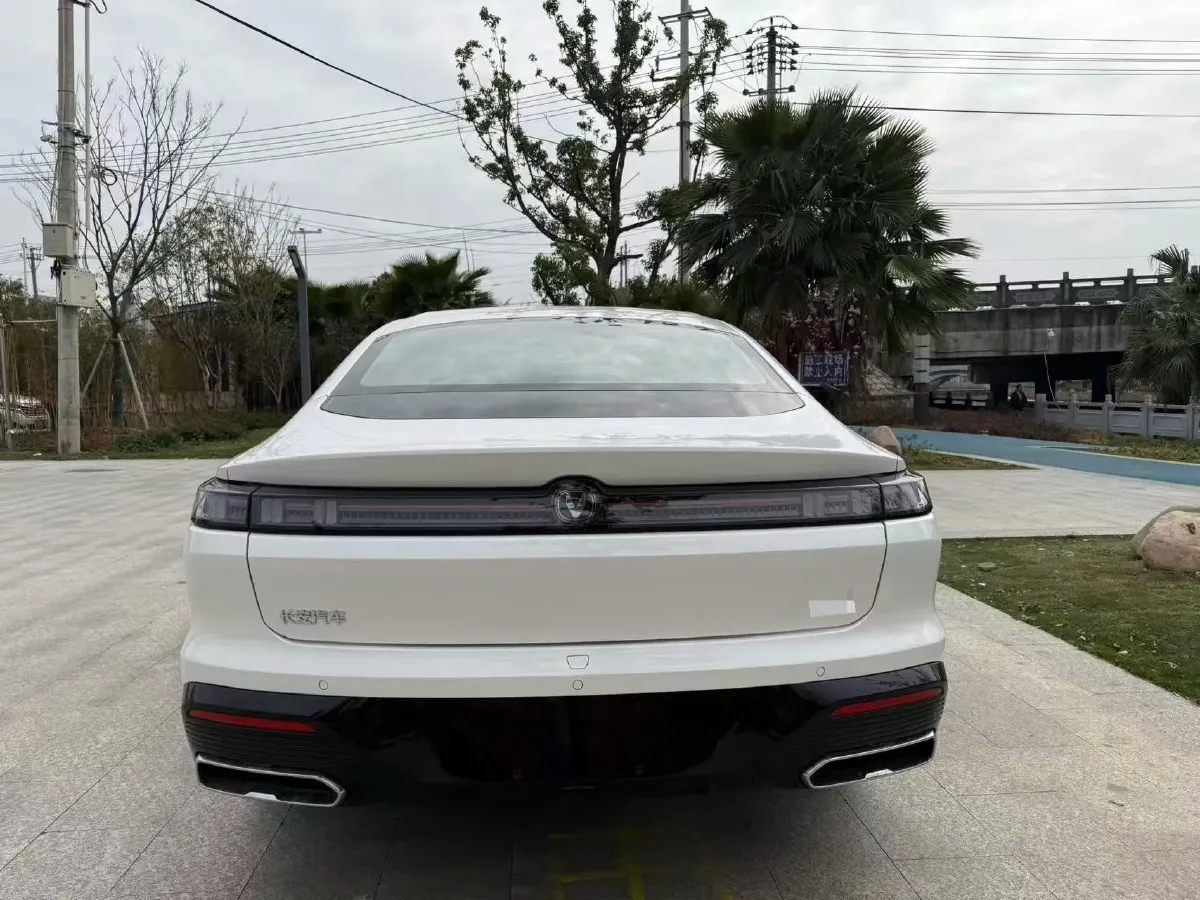 2026 ChangAn Eado 1.5T 192HP L4 7DCT,autocango,china used car exporter,china ev exporter,chinese used car exporter,chinese used ev exporter