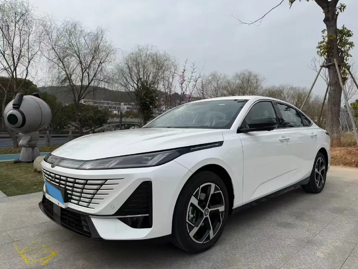 2026 ChangAn Eado 1.5T 192HP L4 7DCT,autocango,china used car exporter,china ev exporter,chinese used car exporter,chinese used ev exporter