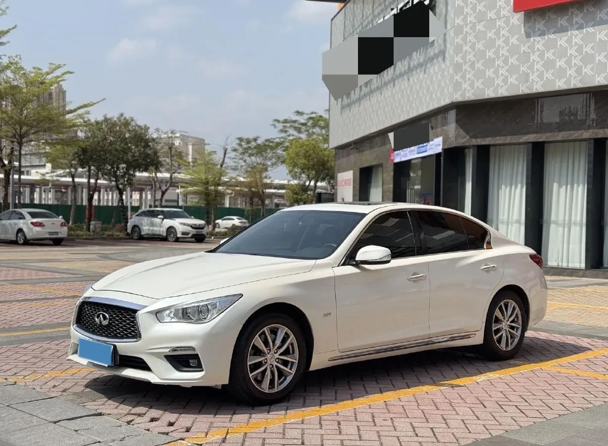 2022 Infiniti Q50L 2.0T 211HP L4 7AT,autocango,china used car exporter,china ev exporter,chinese used car exporter,chinese used ev exporter