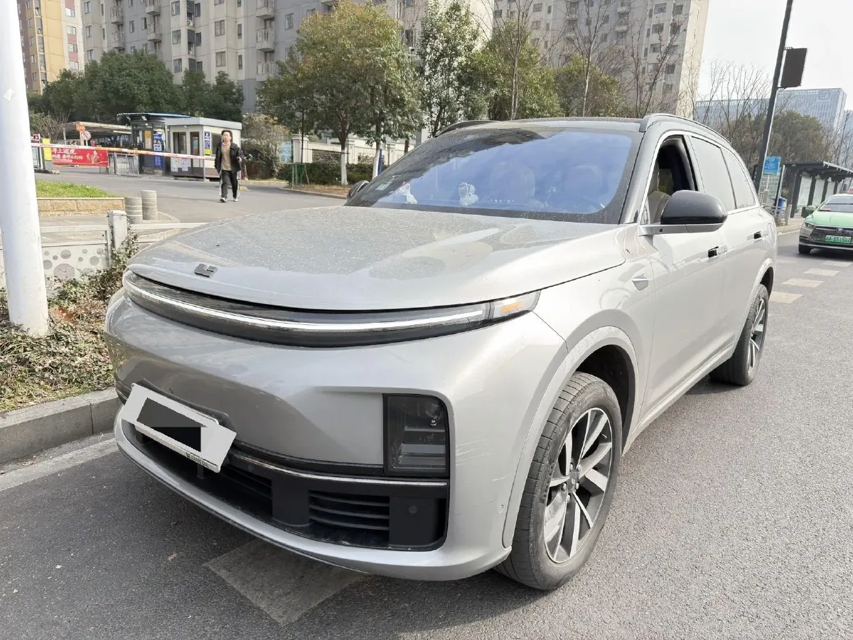 2023 Li L7 Range Extended 154HP REEV 40.9KWH,autocango,china used car exporter,china ev exporter,chinese used car exporter,chinese used ev exporter
