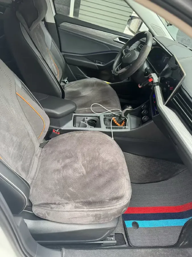 2025 Volkswagen Sagitar 1.5T 160HP L4 7DCT,autocango,china used car exporter,china ev exporter,chinese used car exporter,chinese used ev exporter