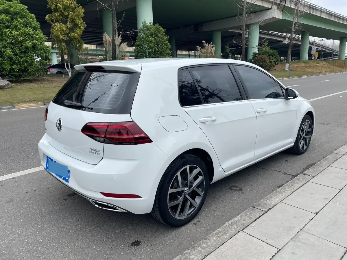 2018 Volkswagen Golf 1.4T 131HP L4 7DCT,autocango,china used car exporter,china ev exporter,chinese used car exporter,chinese used ev exporter