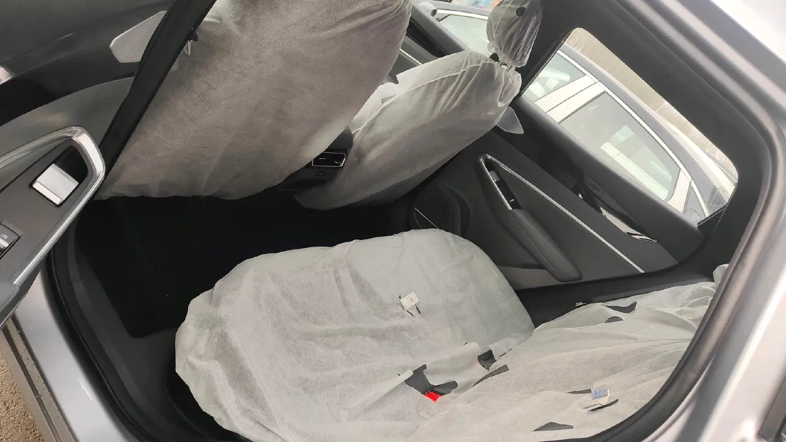 2026 Geely Azkarra 1.5T 181HP L4 7DCT,autocango,china used car exporter,china ev exporter,chinese used car exporter,chinese used ev exporter