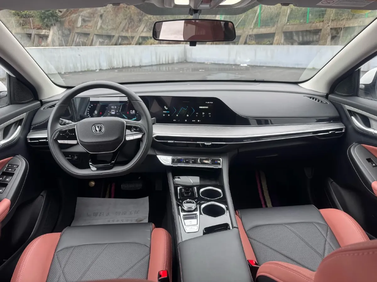 2022 ChangAn Eado 1.4T 160HP L4 7DCT,autocango,china used car exporter,china ev exporter,chinese used car exporter,chinese used ev exporter