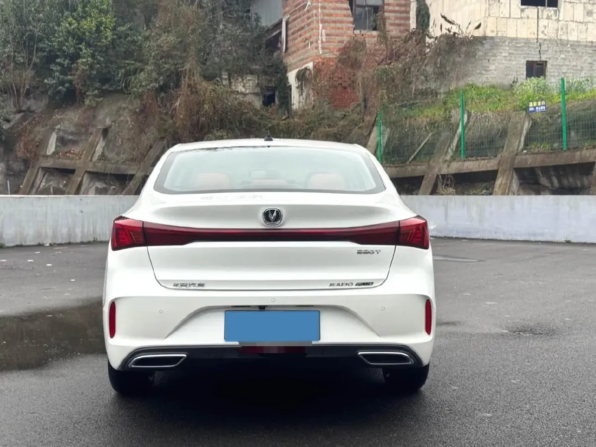 2022 ChangAn Eado 1.4T 160HP L4 7DCT,autocango,china used car exporter,china ev exporter,chinese used car exporter,chinese used ev exporter