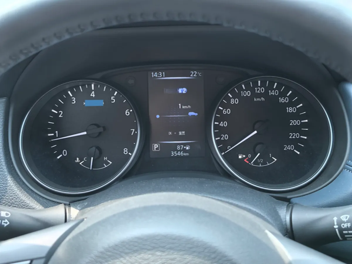 2025 Nissan Qashqai 2.0L 151HP L4 CVT,autocango,china used car exporter,china ev exporter,chinese used car exporter,chinese used ev exporter