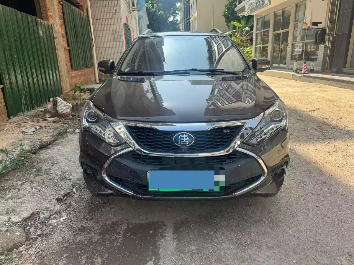 2017 BYD Tang 2.0T 205HP L4 6DCT PHEV,autocango,china used car exporter,china ev exporter,chinese used car exporter,chinese used ev exporter