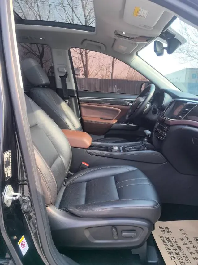 2017 GAC Trumpchi GS8 2.0T 201HP L4 6AT,autocango,china used car exporter,china ev exporter,chinese used car exporter,chinese used ev exporter