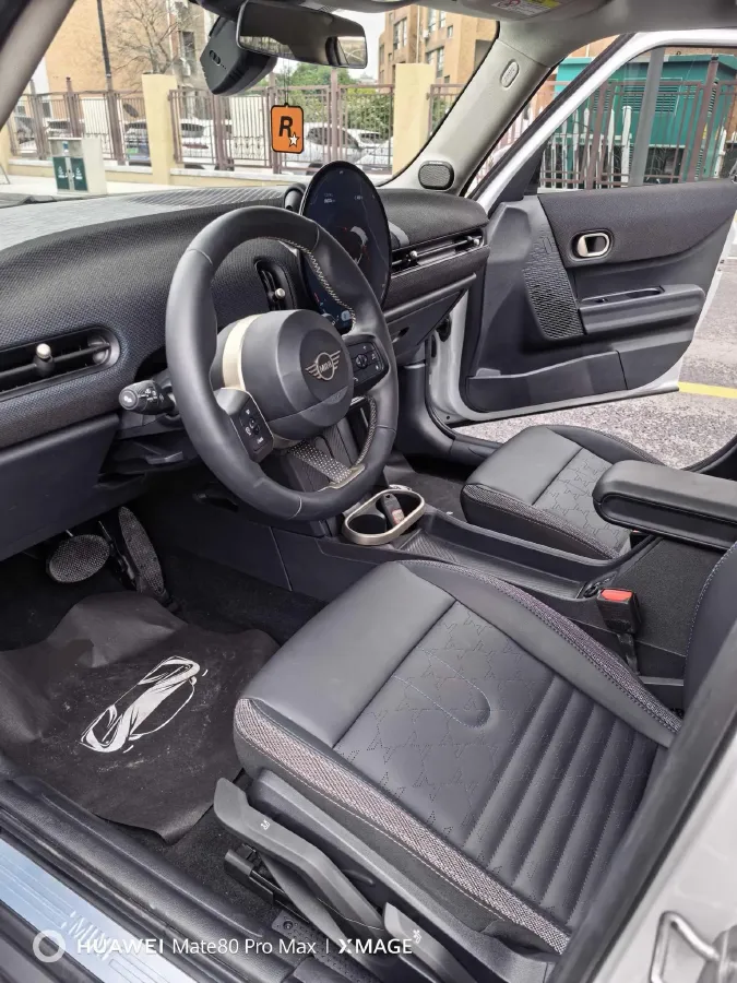 2025 MINI MINI 1.5T 156HP L3 7DCT,autocango,china used car exporter,china ev exporter,chinese used car exporter,chinese used ev exporter