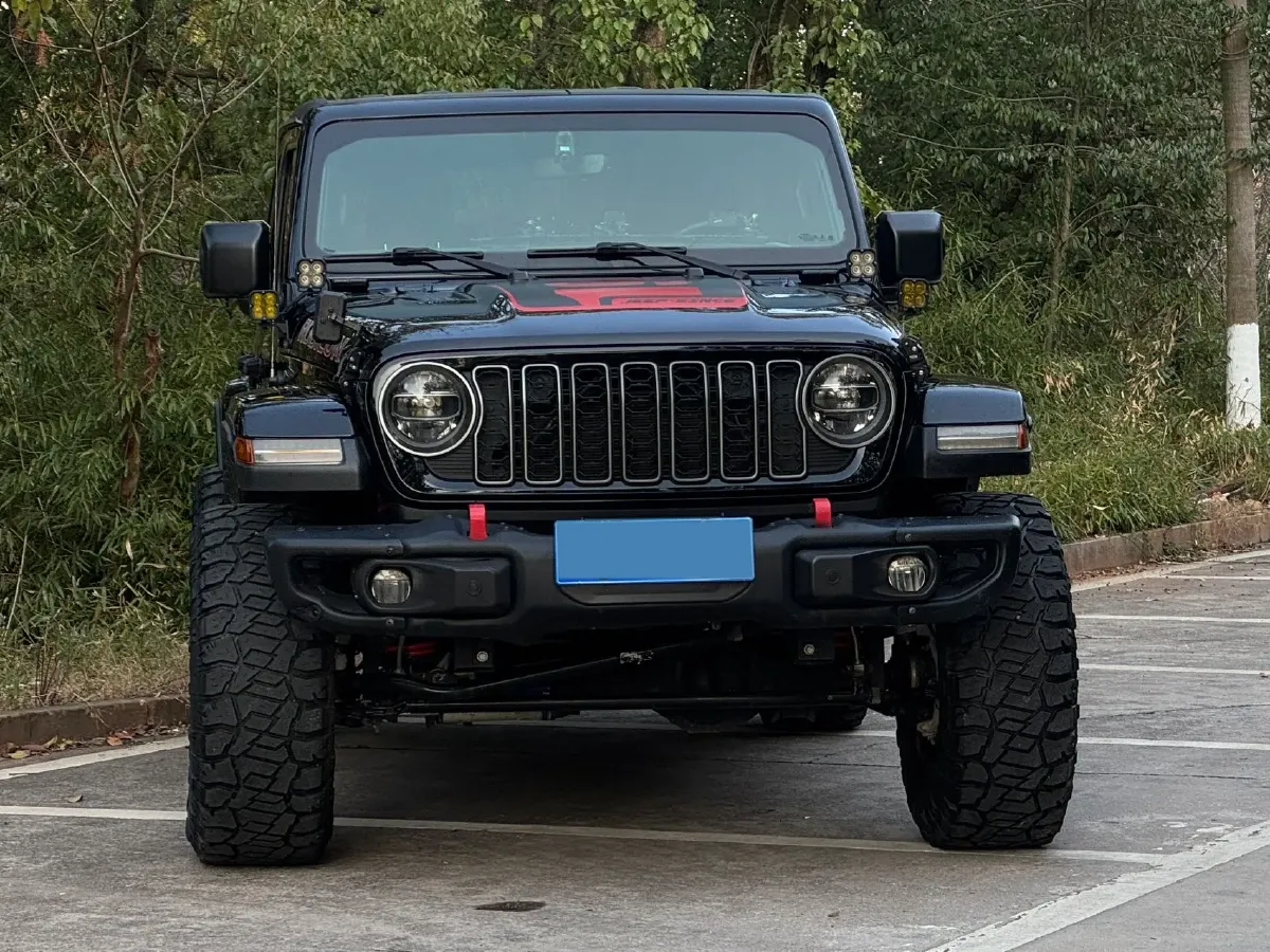 2018 Jeep Wrangler 2.0T 266HP L4 8AT,autocango,china used car exporter,china ev exporter,chinese used car exporter,chinese used ev exporter