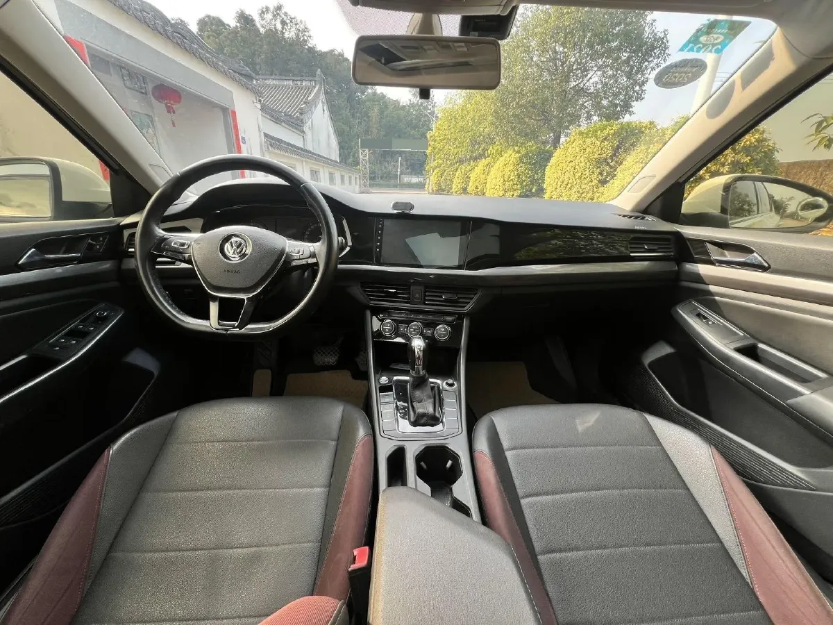 2019 Ford Focus 1.5T 184HP L3 8AT,autocango,china used car exporter,china ev exporter,chinese used car exporter,chinese used ev exporter