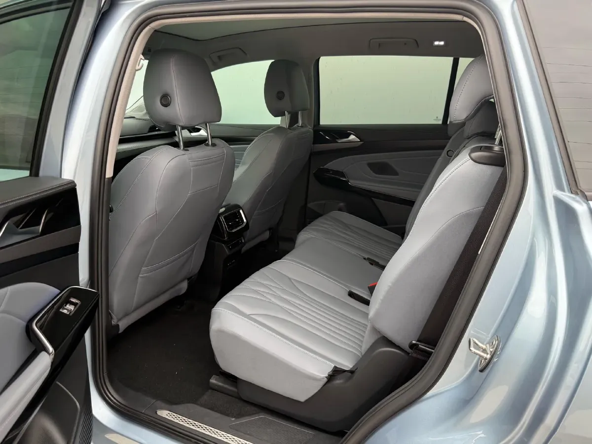 2023 Volkswagen ID.6 X BEV 83.4KWH,autocango,china used car exporter,china ev exporter,chinese used car exporter,chinese used ev exporter