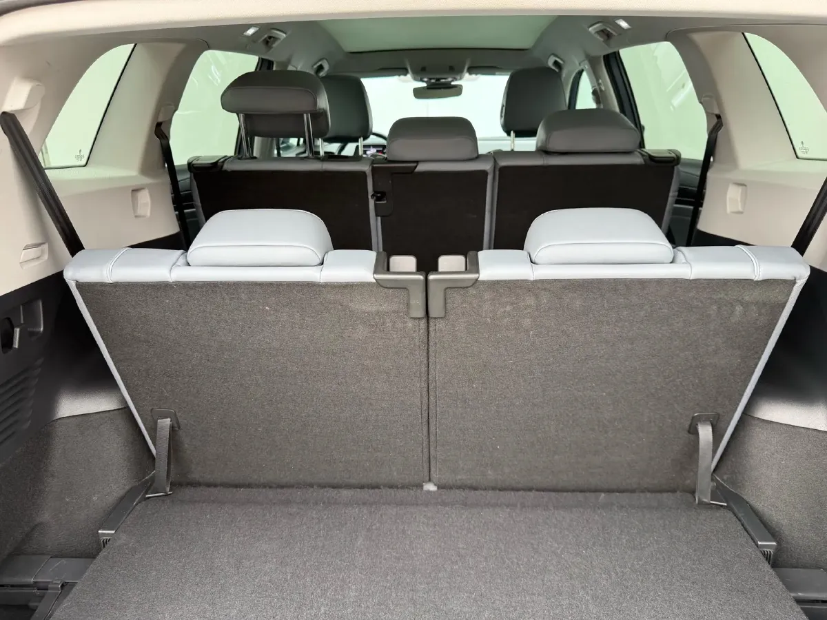 2023 Volkswagen ID.6 X BEV 83.4KWH,autocango,china used car exporter,china ev exporter,chinese used car exporter,chinese used ev exporter