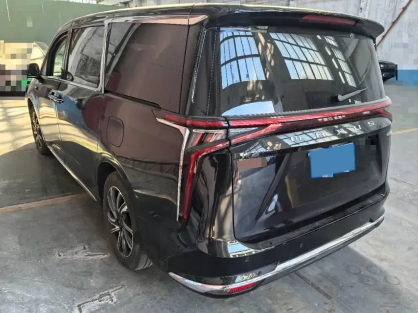 2022 MAXUS G90 2.0T 234HP L4 8AT,autocango,china used car exporter,china ev exporter,chinese used car exporter,chinese used ev exporter