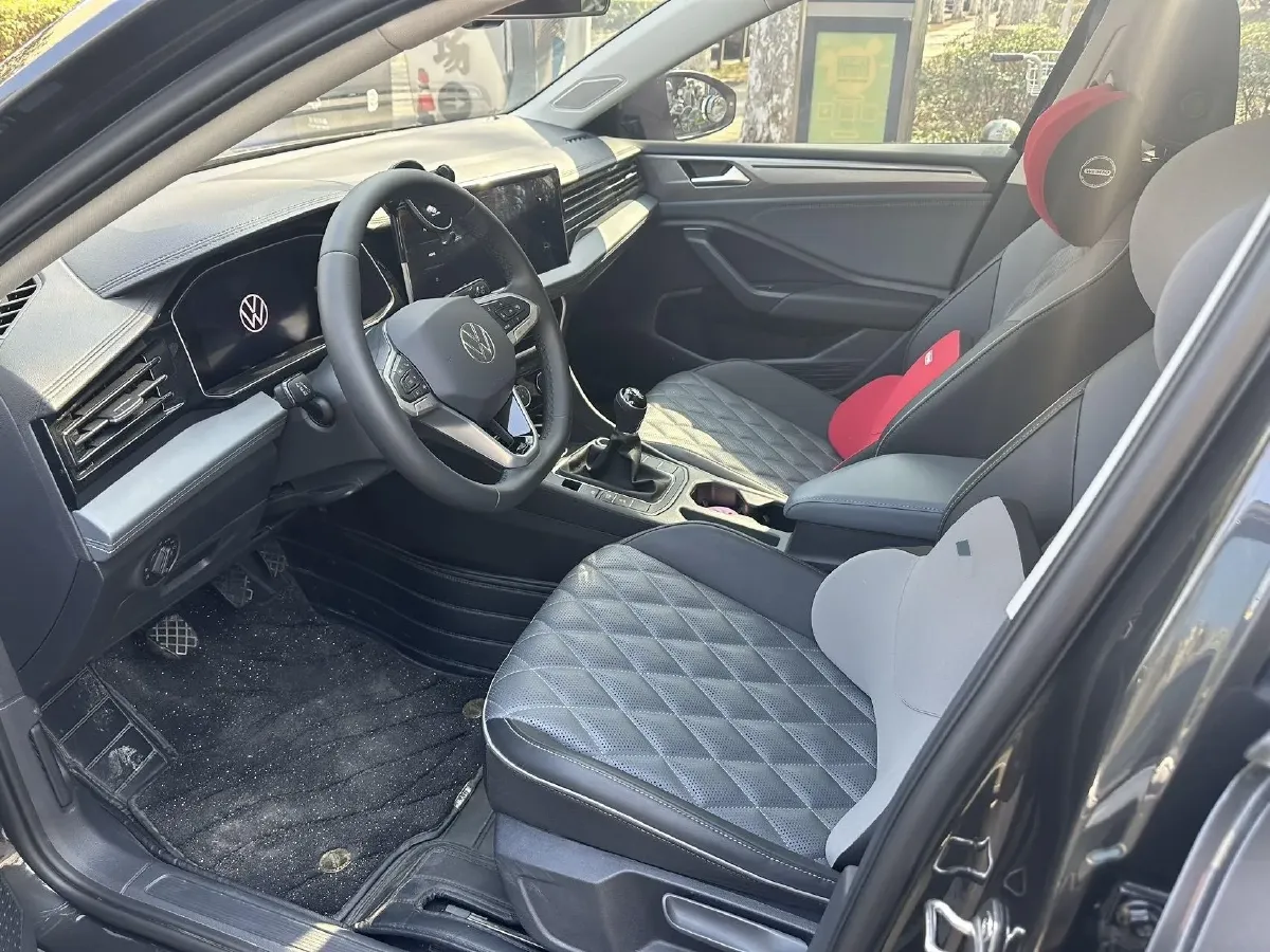 2023 Honda Integra 1.5T 182HP L4 6MT,autocango,china used car exporter,china ev exporter,chinese used car exporter,chinese used ev exporter