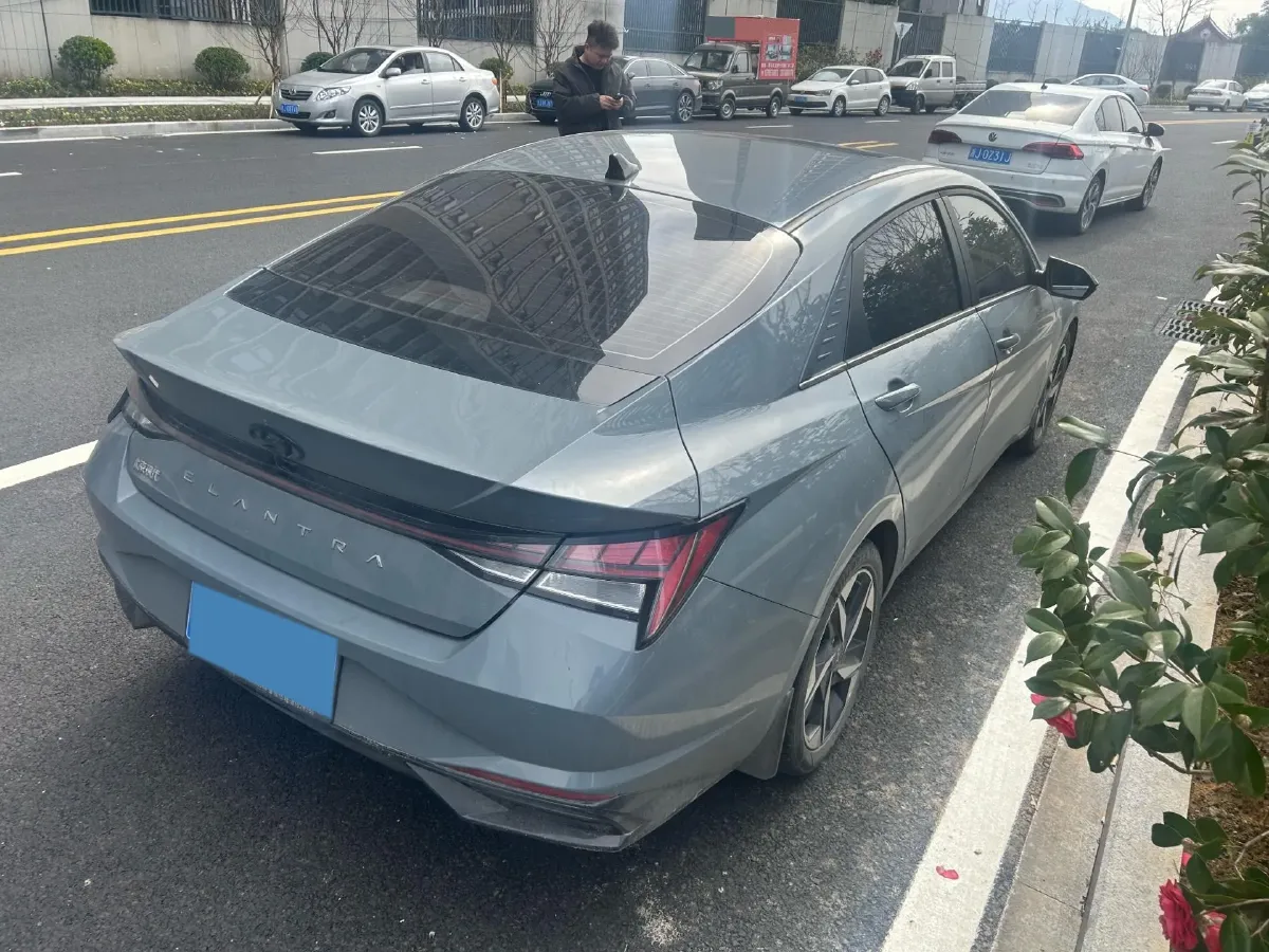 2021 Hyundai Elantra 1.5L 115HP L4 CVT,autocango,china used car exporter,china ev exporter,chinese used car exporter,chinese used ev exporter