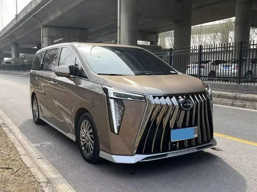 2023 GAC Trumpchi M8 2.0T 190HP L4 E-CVT Hybrid,autocango,china used car exporter,china ev exporter,chinese used car exporter,chinese used ev exporter