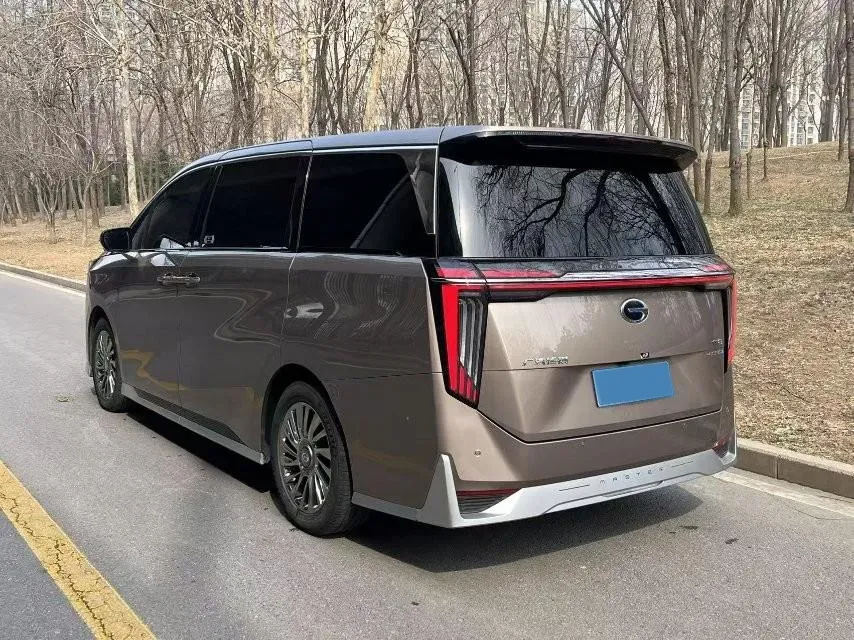 2023 GAC Trumpchi M8 2.0T 190HP L4 E-CVT Hybrid,autocango,china used car exporter,china ev exporter,chinese used car exporter,chinese used ev exporter