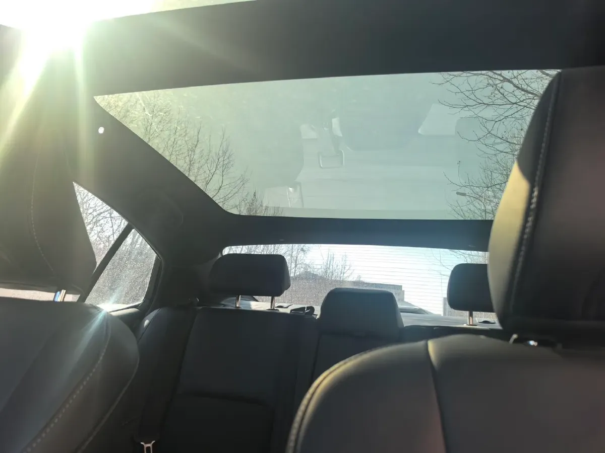 2024 Toyota Camry 2.0L 152HP L4 E-CVT Hybrid,autocango,china used car exporter,china ev exporter,chinese used car exporter,chinese used ev exporter