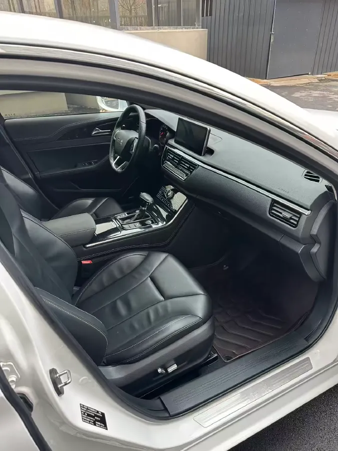 2019 HongQi H5 1.8T 180HP L4 6AT,autocango,china used car exporter,china ev exporter,chinese used car exporter,chinese used ev exporter