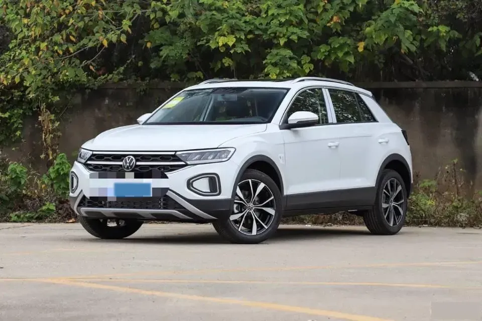 2021 Volkswagen T-Roc 1.4T 150HP L4 7DCT,autocango,china used car exporter,china ev exporter,chinese used car exporter,chinese used ev exporter
