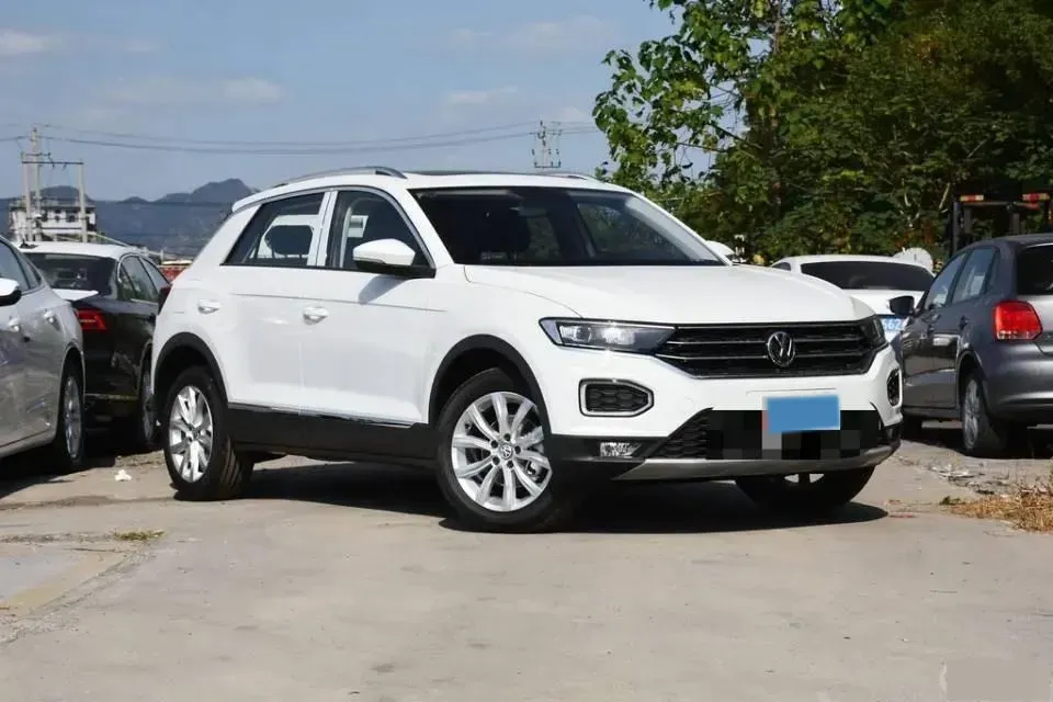 2021 Volkswagen T-Roc 1.4T 150HP L4 7DCT,autocango,china used car exporter,china ev exporter,chinese used car exporter,chinese used ev exporter