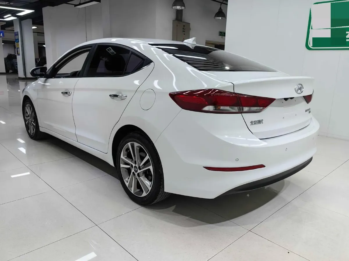 2016 Hyundai Elantra 1.6L 130HP L4 6AT,autocango,china used car exporter,china ev exporter,chinese used car exporter,chinese used ev exporter