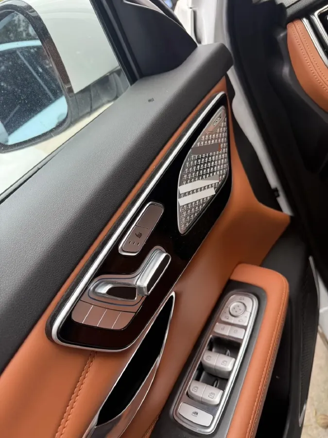 2025 Jetour X70 1.5T 156HP L4 6DCT,autocango,china used car exporter,china ev exporter,chinese used car exporter,chinese used ev exporter