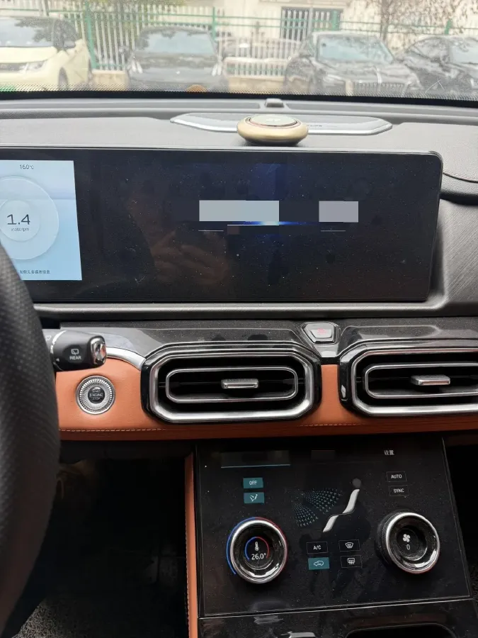 2025 Jetour X70 1.5T 156HP L4 6DCT,autocango,china used car exporter,china ev exporter,chinese used car exporter,chinese used ev exporter