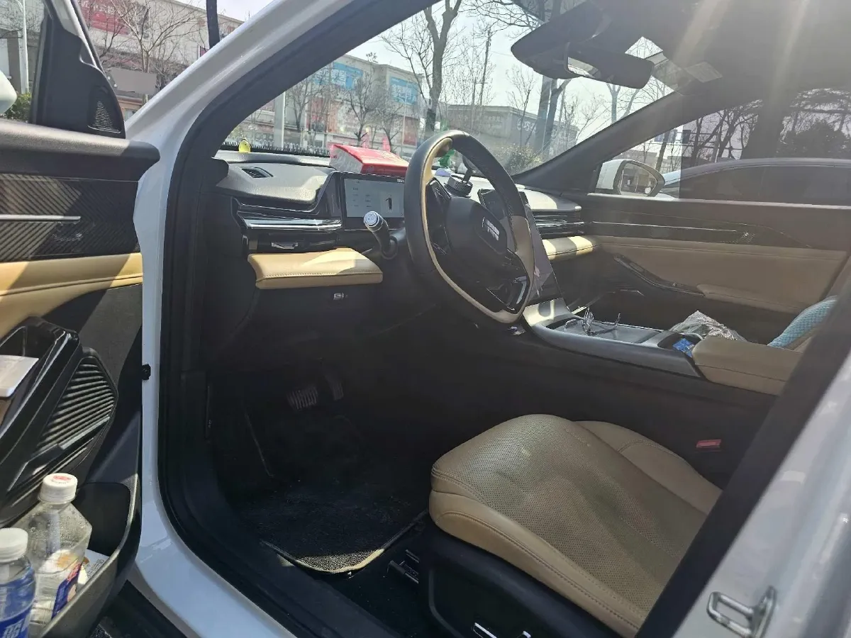 2023 Geely Galaxy L6 1.5T 163HP L4 3DHT PHEV,autocango,china used car exporter,china ev exporter,chinese used car exporter,chinese used ev exporter