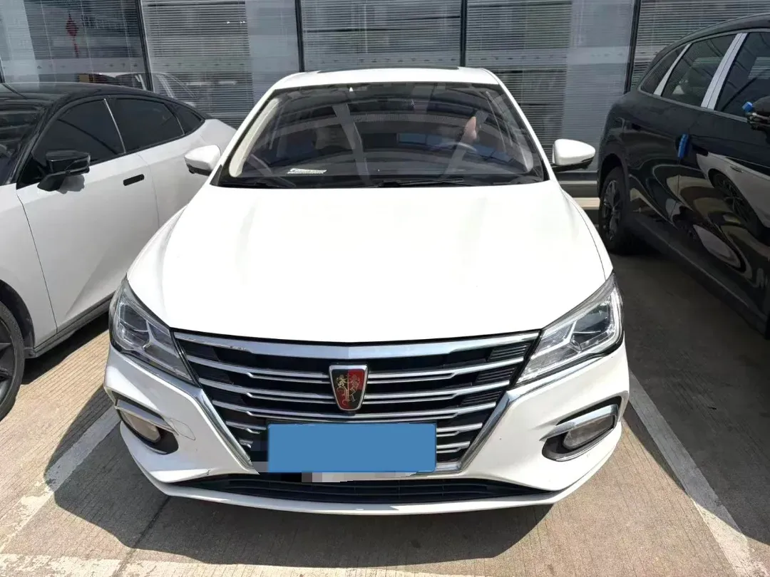 2020 Roewe i5 1.5L 120HP L4 CVT,autocango,china used car exporter,china ev exporter,chinese used car exporter,chinese used ev exporter