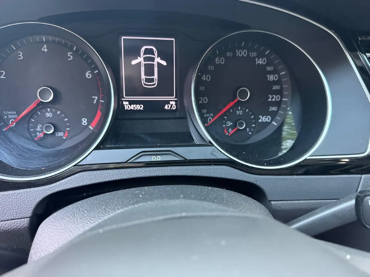 2020 Volkswagen Magotan 2.0T 186HP L4 7DCT,autocango,china used car exporter,china ev exporter,chinese used car exporter,chinese used ev exporter